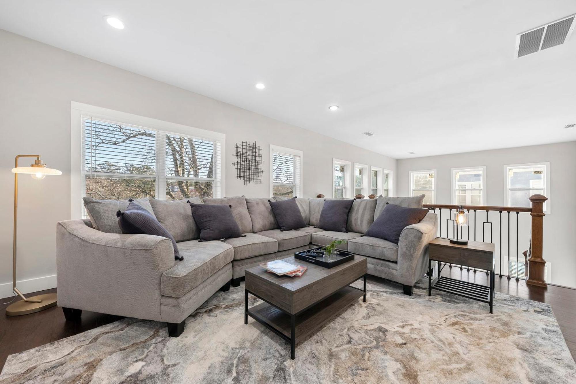 Family Friendly New Luxury Home Centrally Located アトランタ エクステリア 写真